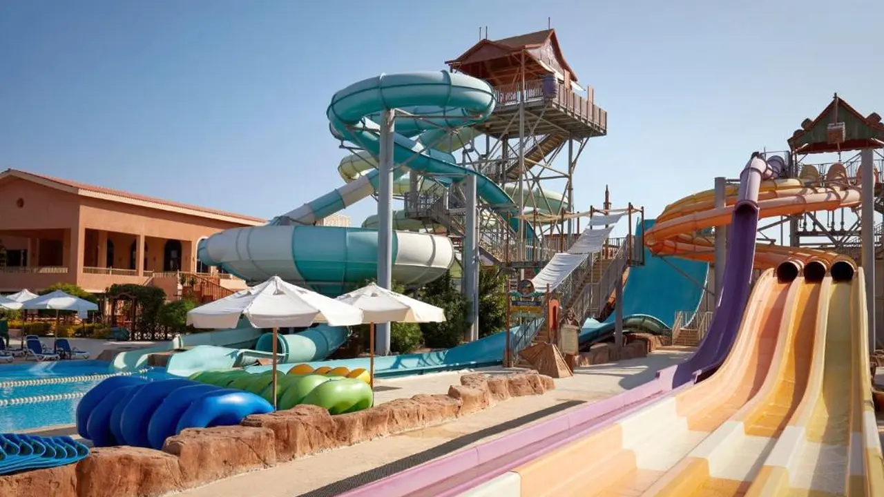 الفندق كورال سي هوليداي أكوا بارك - شرم الشيخ